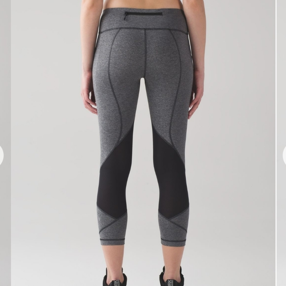 Lululemon Pace Rival Crop *22" Heathered Black / Black